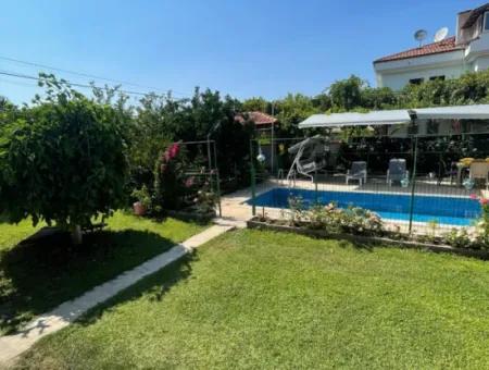 Exklusive Villa Zum Verkauf In Okçular