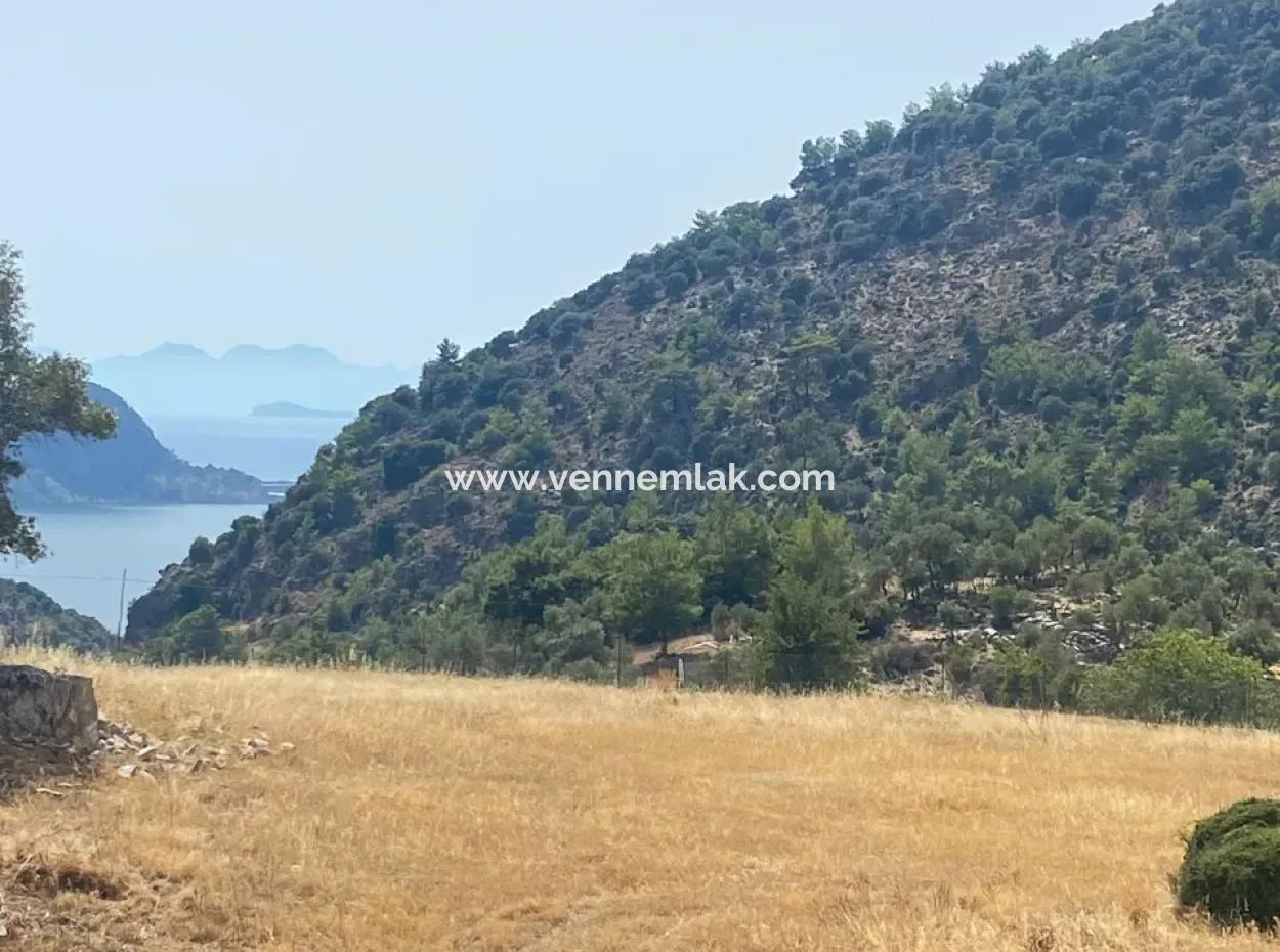 Single Title Deed Field With Sea And Lake Views In Gökbel Area